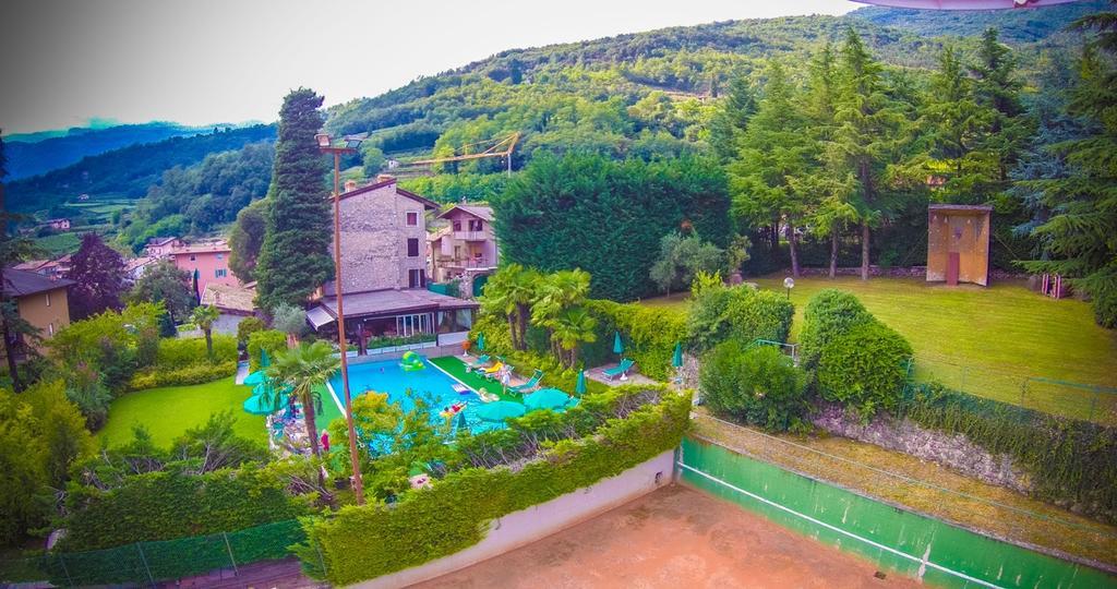 Residence Concaverde Pomarolo Kültér fotó